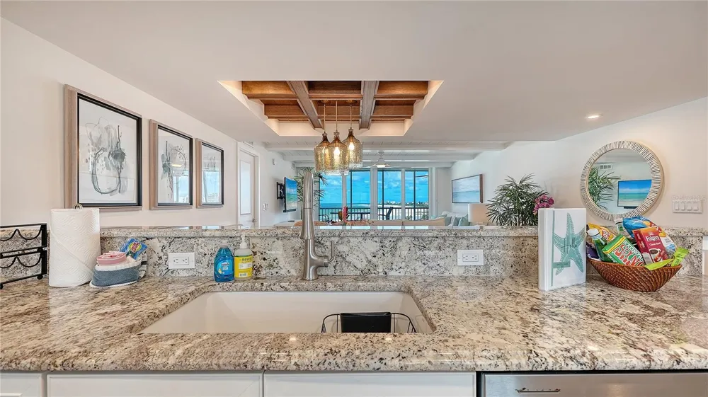 6300 MIDNIGHT PASS ROAD #809 Sarasota, FL 34242
