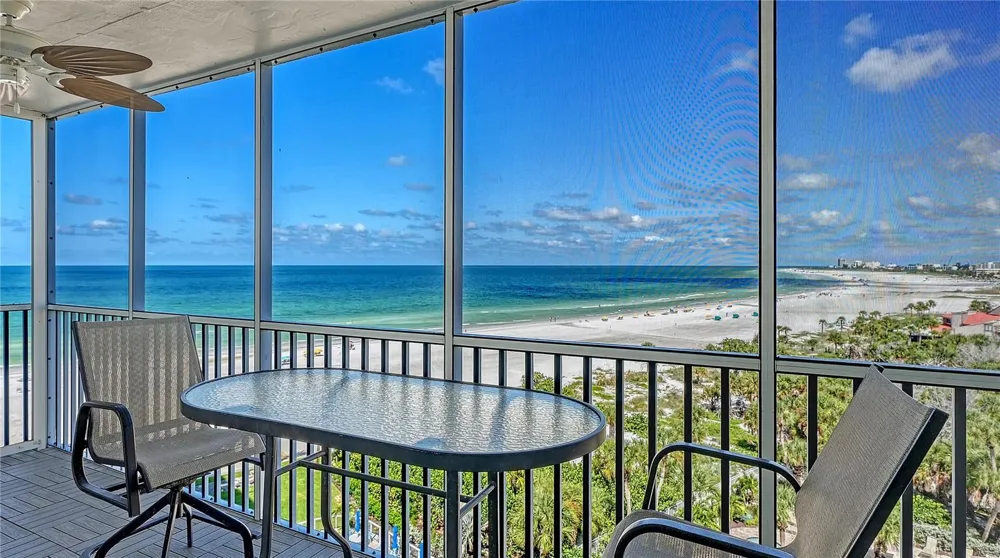 6300 MIDNIGHT PASS ROAD #809 Sarasota, FL 34242
