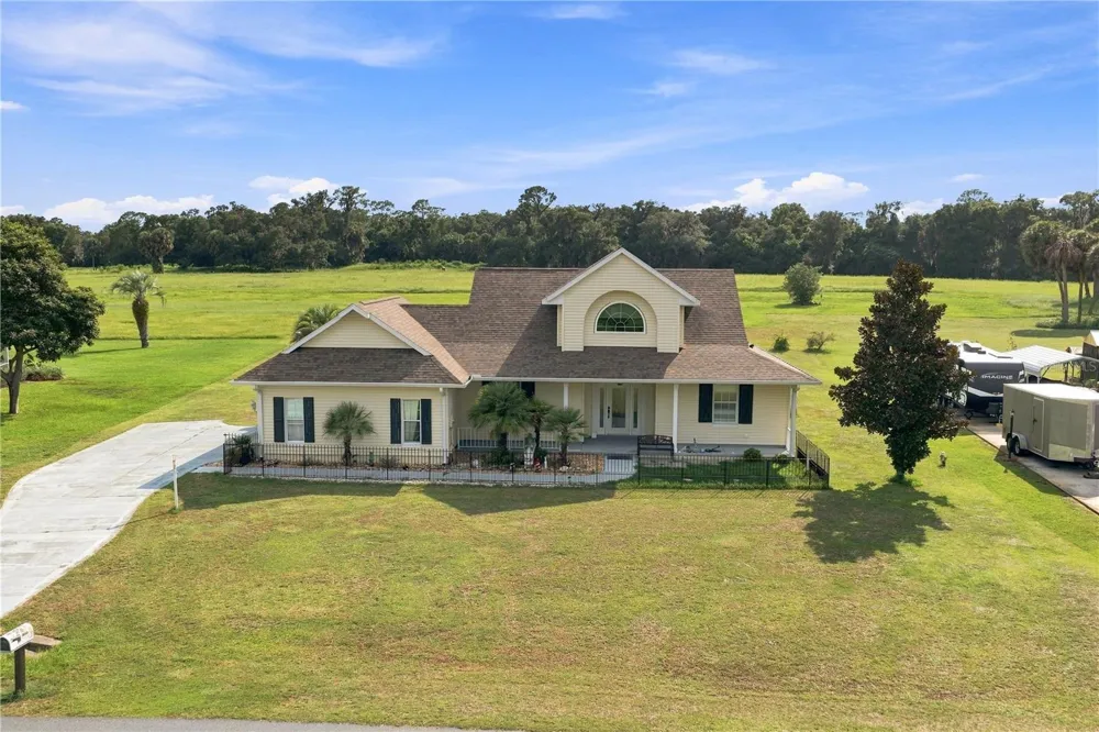 1375 TIMUCUAN Inverness, FL 34453