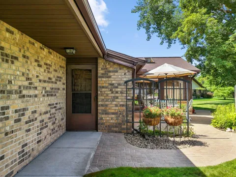 1025 Xene Lane