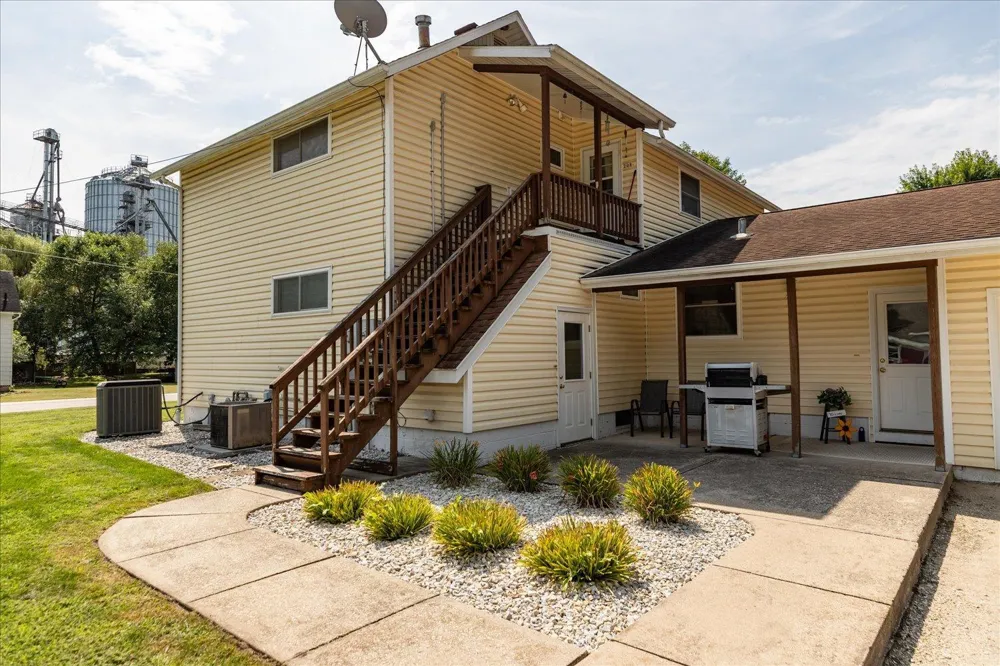 208 Ashburn Street E Lanesboro, MN 55949