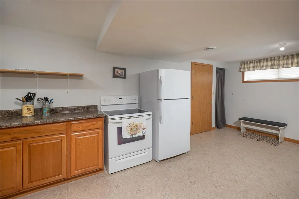208 Ashburn Street E Lanesboro, MN 55949