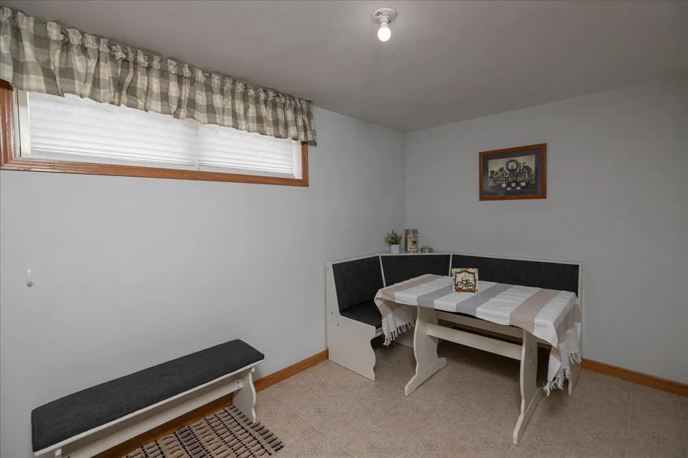 208 Ashburn Street E Lanesboro, MN 55949