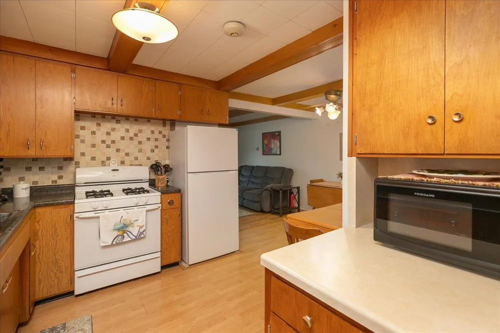 208 Ashburn Street E Lanesboro, MN 55949