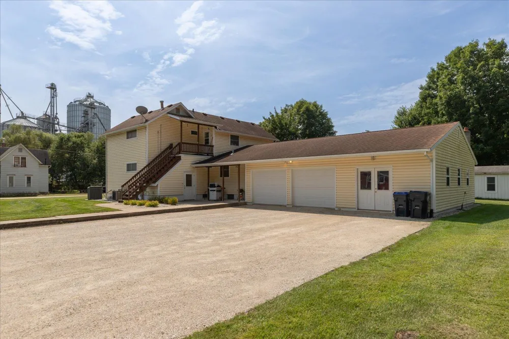 208 Ashburn Street E Lanesboro, MN 55949