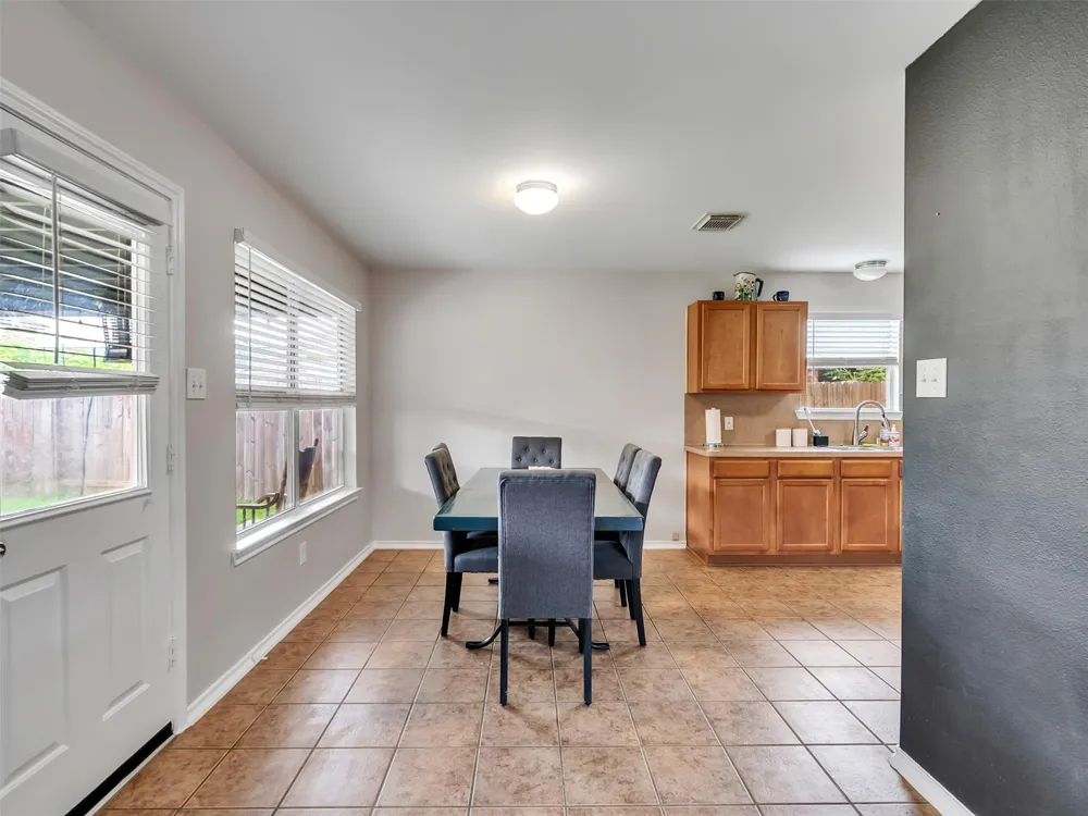 4423 Plumeria Avenue Baytown, TX 77521