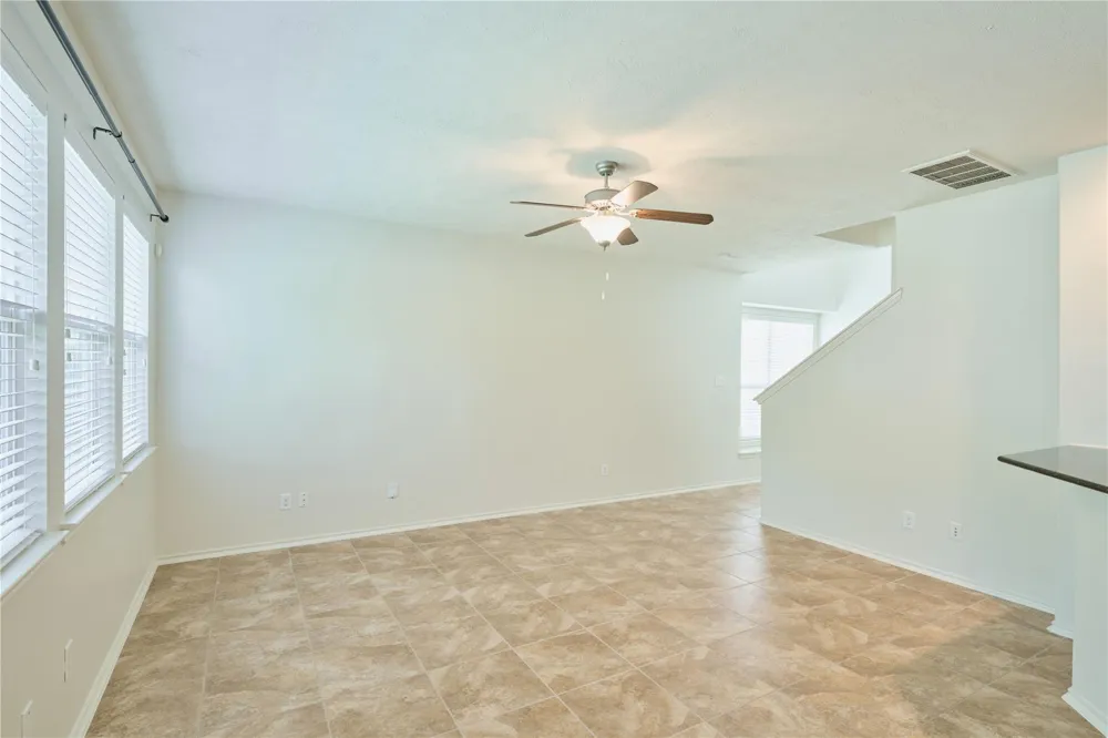 327 Bloomhill Place Magnolia, TX 77354