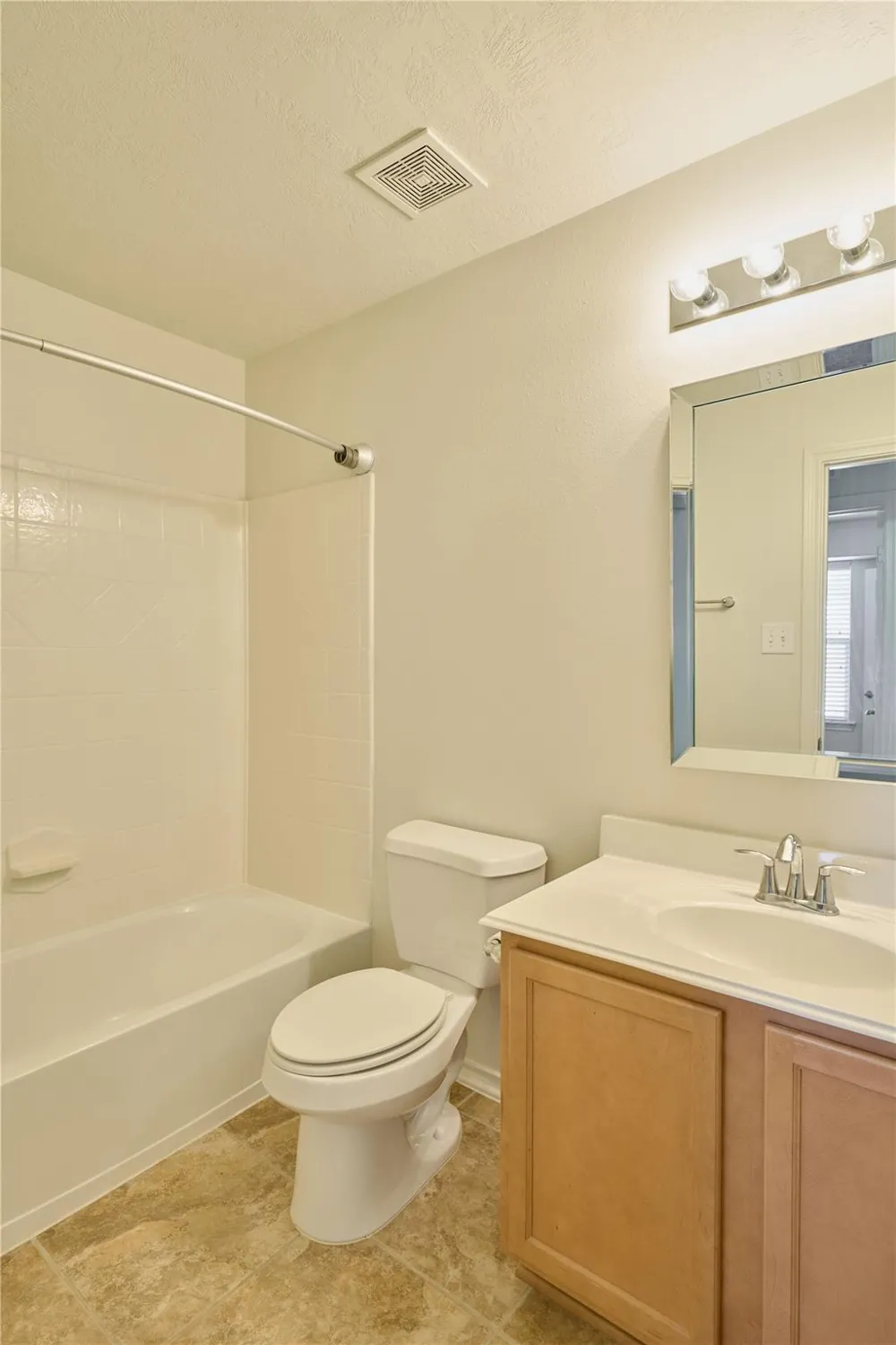 327 Bloomhill Place Magnolia, TX 77354
