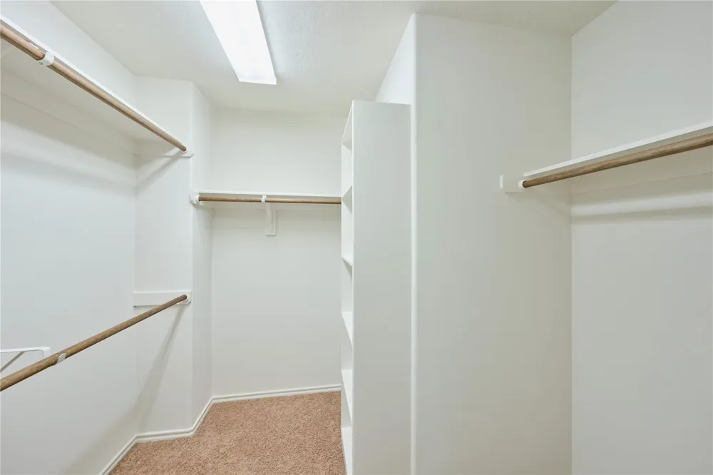 327 Bloomhill Place Magnolia, TX 77354
