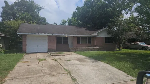 2826 Monticello Drive