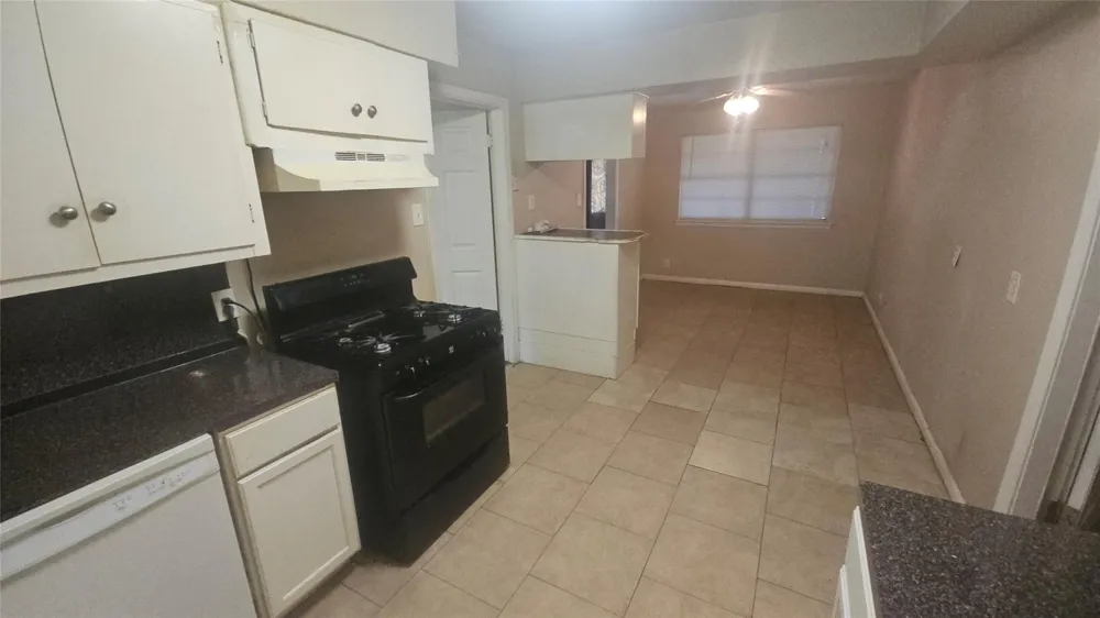 2826 Monticello Drive Houston, TX 77045