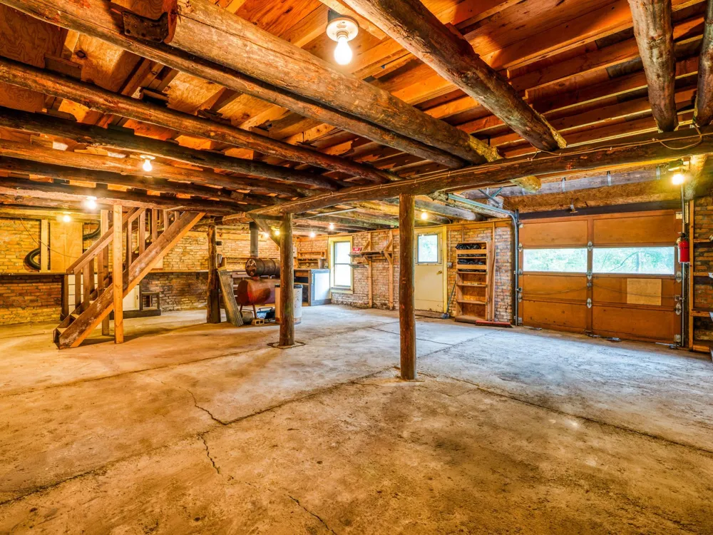 1902 Lakeview Drive SW Bemidji, MN 56601