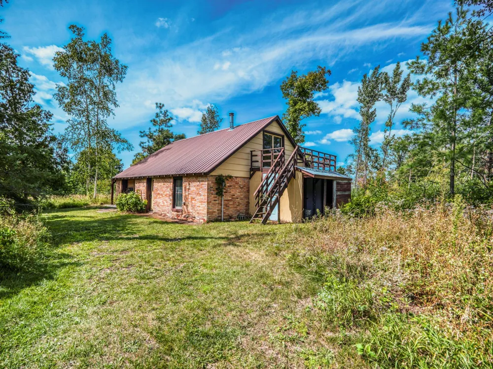 1902 Lakeview Drive SW Bemidji, MN 56601