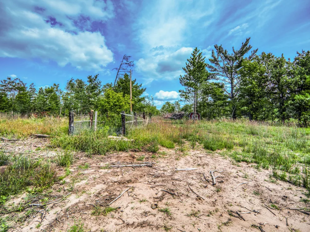 1902 Lakeview Drive SW Bemidji, MN 56601