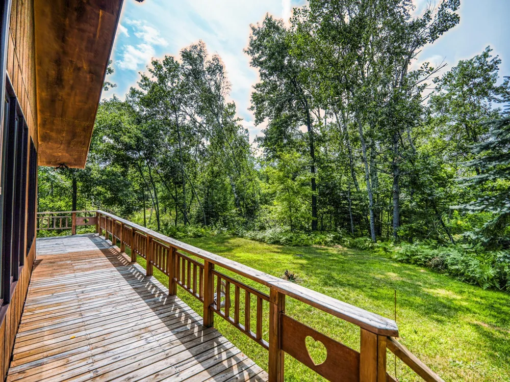 1902 Lakeview Drive SW Bemidji, MN 56601