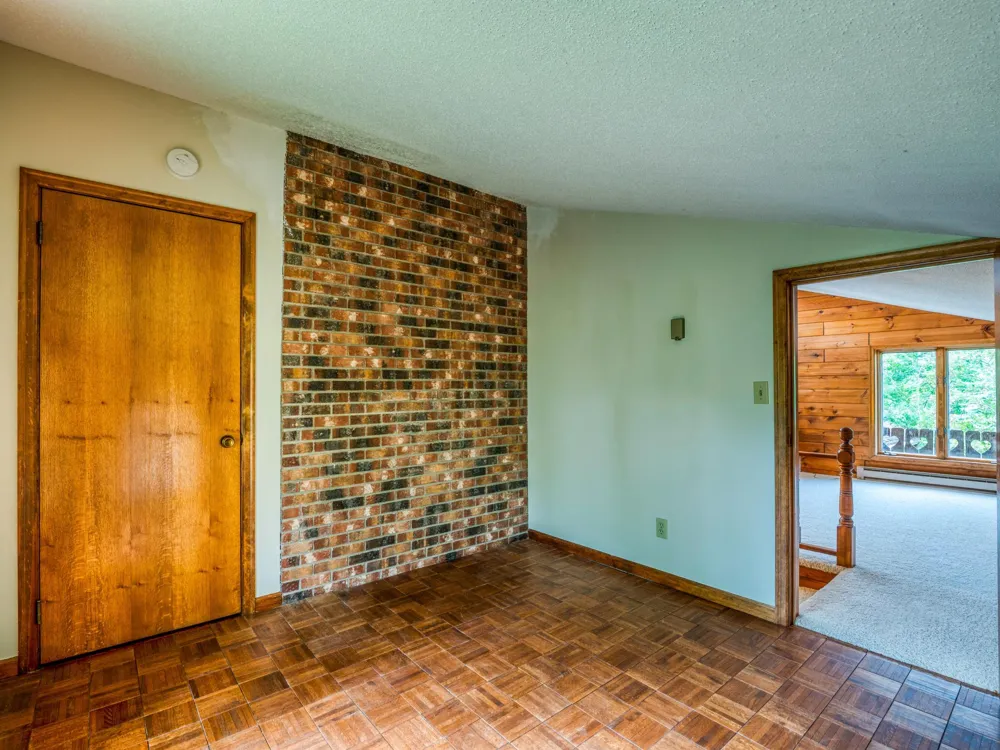 1902 Lakeview Drive SW Bemidji, MN 56601