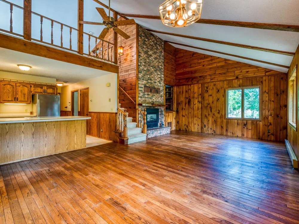 1902 Lakeview Drive SW Bemidji, MN 56601