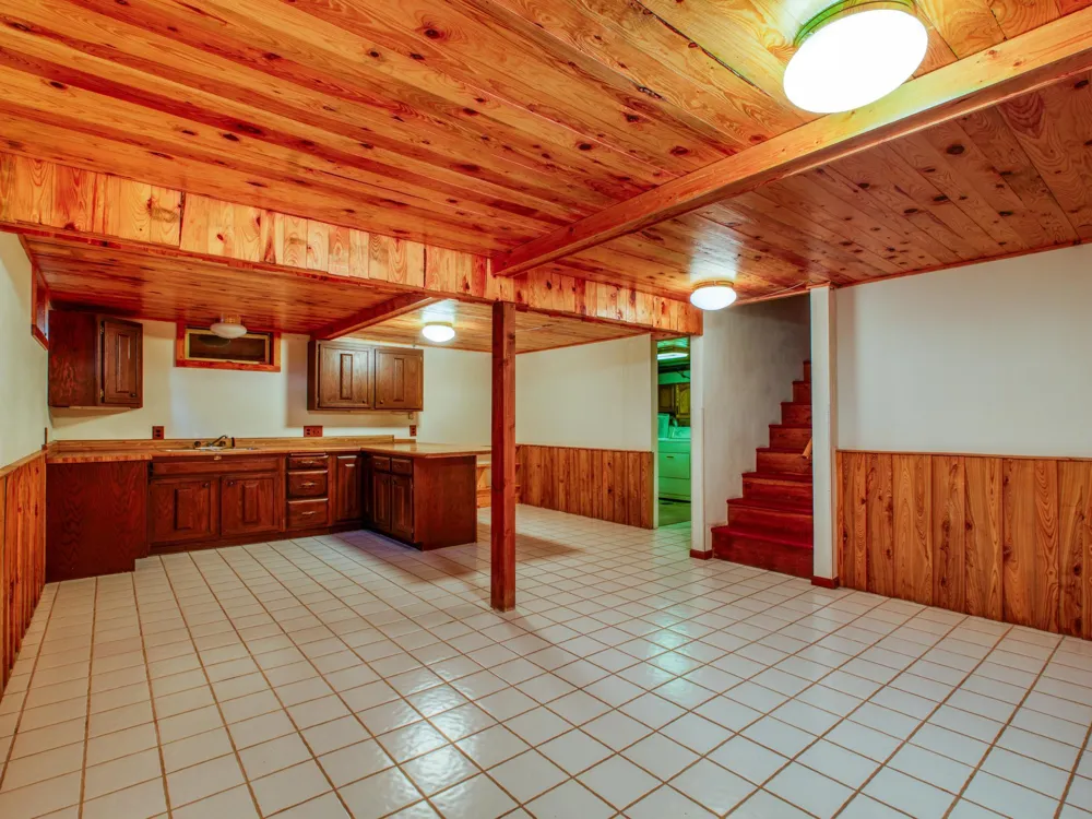 1902 Lakeview Drive SW Bemidji, MN 56601