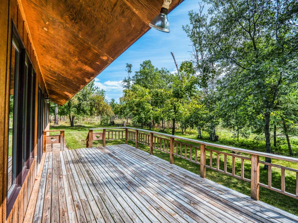 1902 Lakeview Drive SW Bemidji, MN 56601
