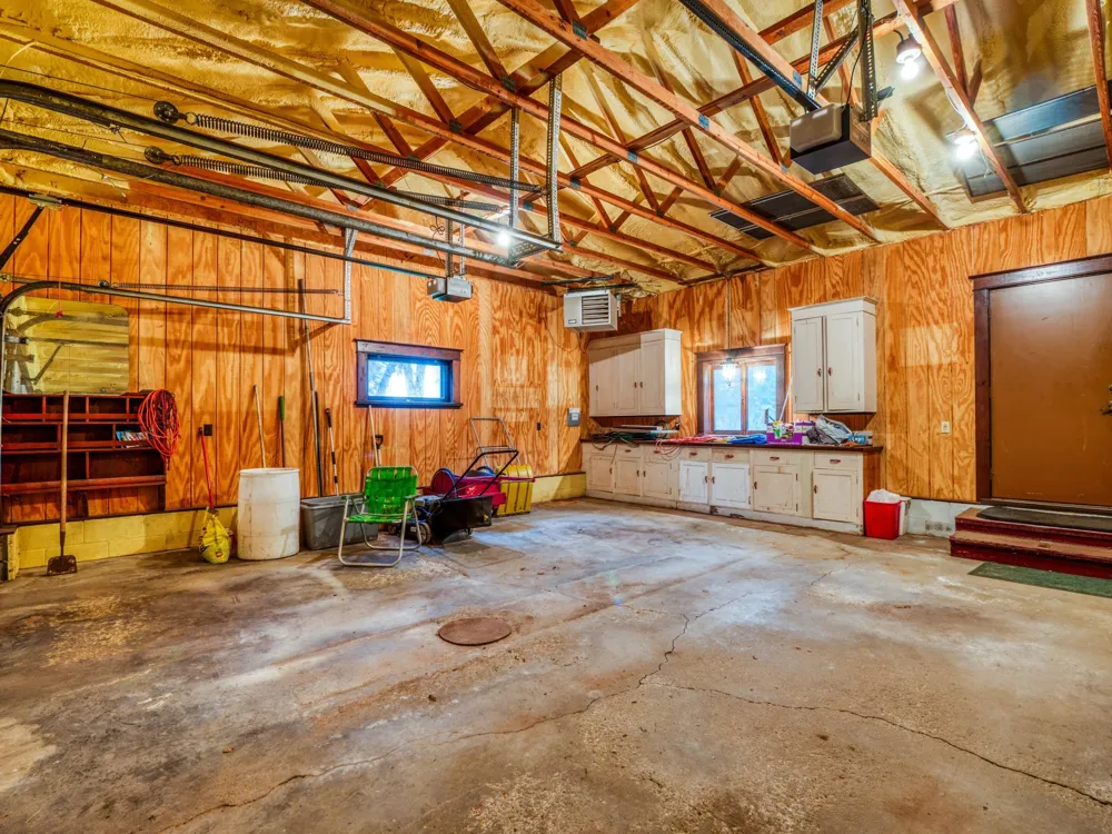 1902 Lakeview Drive SW Bemidji, MN 56601
