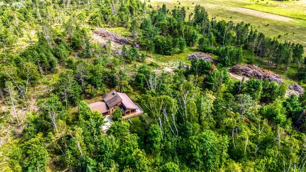 1902 Lakeview Drive SW Bemidji, MN 56601