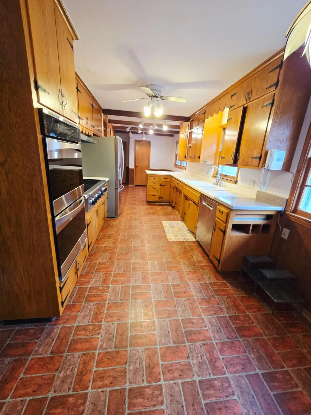 2100 Wentworth Avenue South Saint Paul, MN 55075