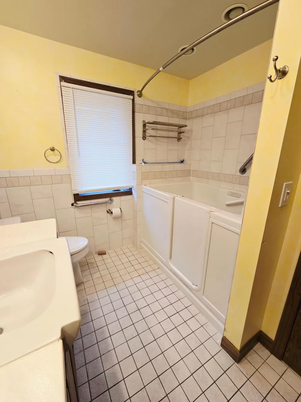 2100 Wentworth Avenue South Saint Paul, MN 55075