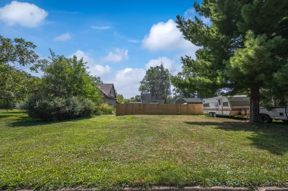 419 1st Street New Richmond, WI 54017