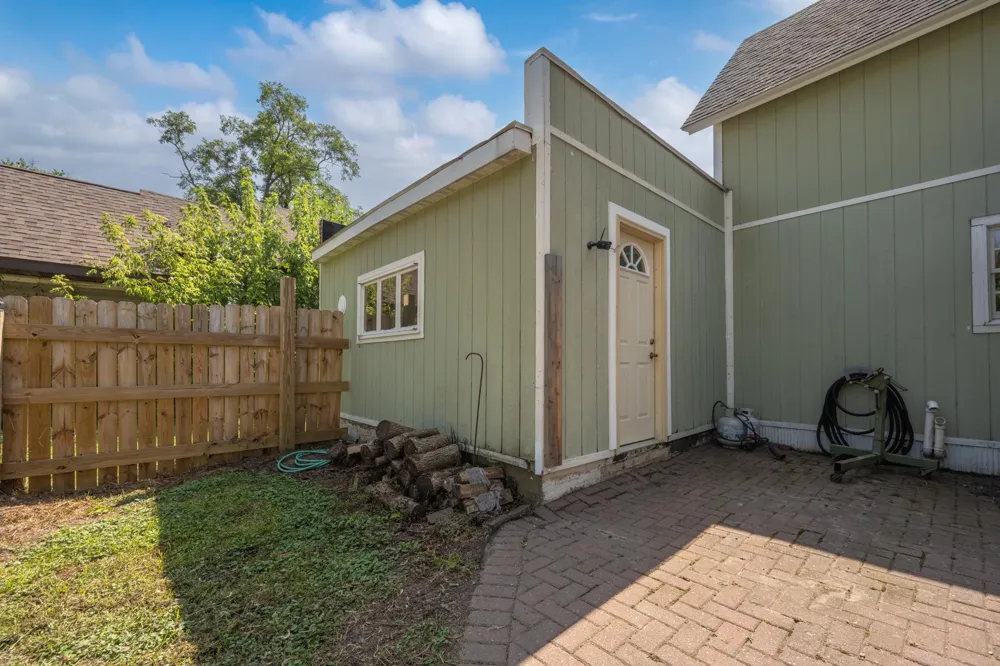 419 1st Street New Richmond, WI 54017