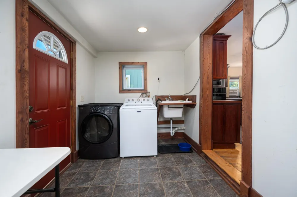 419 1st Street New Richmond, WI 54017