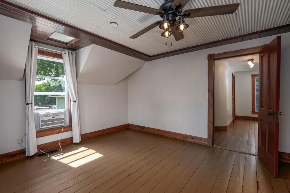 419 1st Street New Richmond, WI 54017