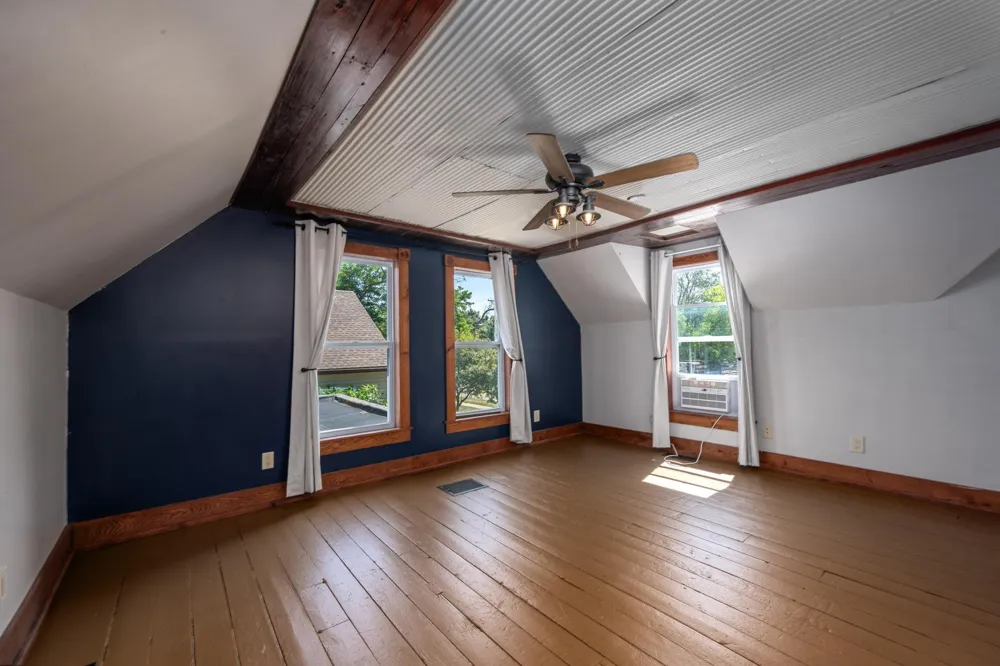 419 1st Street New Richmond, WI 54017