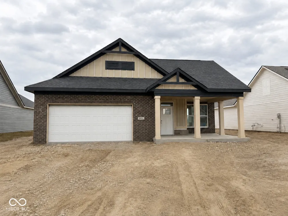 8931 Constitution Trail Brownsburg, IN 46112