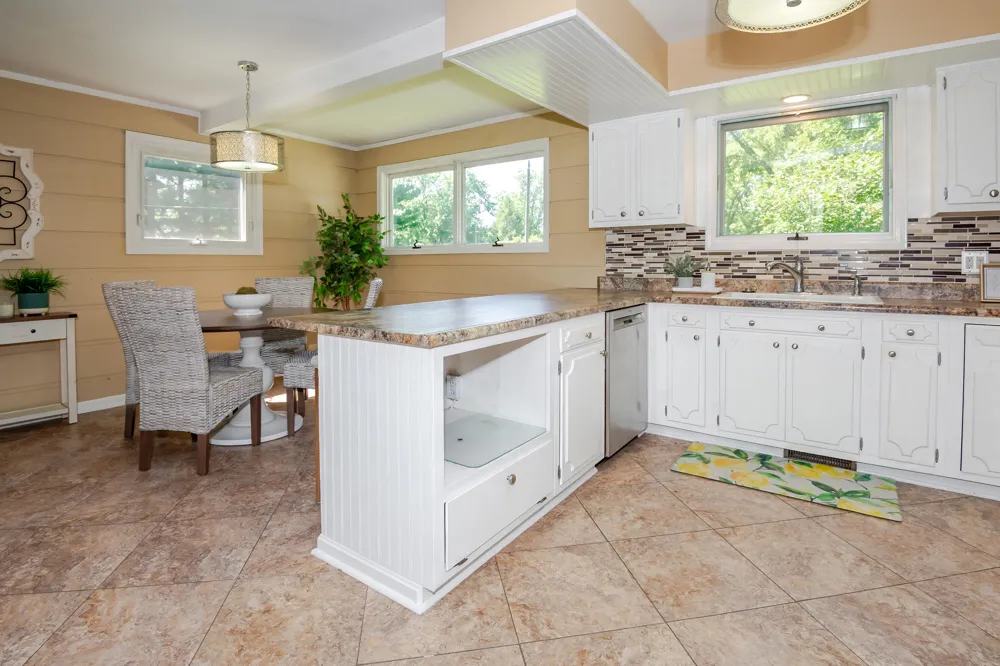 3408 Locust Lane St. Joseph, MI 49085