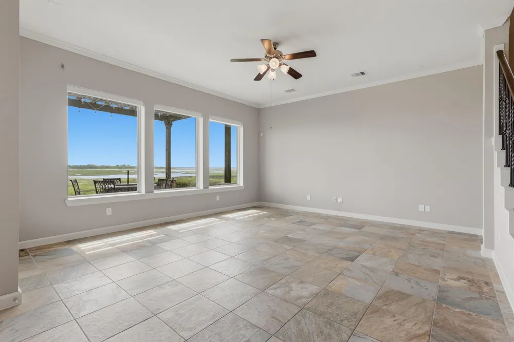 4906 Allen Cay Drive Texas City, TX 77590