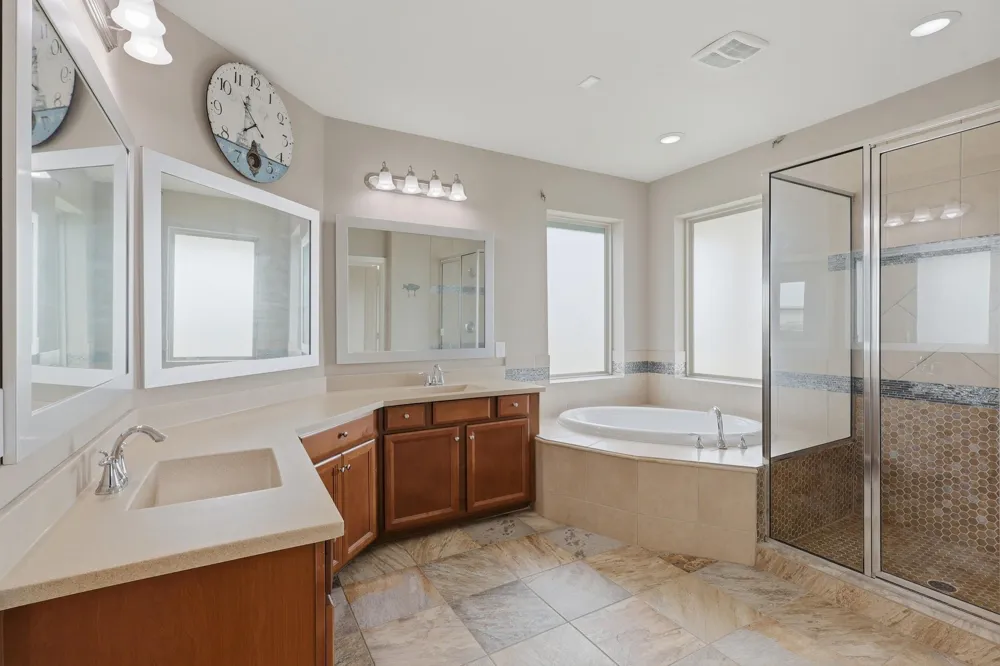 4906 Allen Cay Drive Texas City, TX 77590