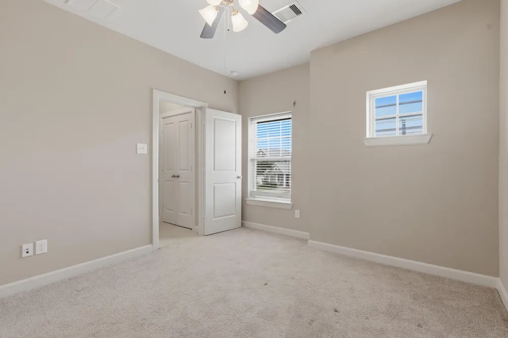 4906 Allen Cay Drive Texas City, TX 77590