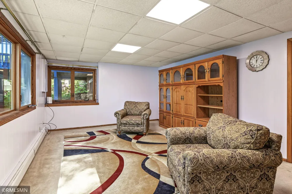 4738 Decatur Place New Hope, MN 55428