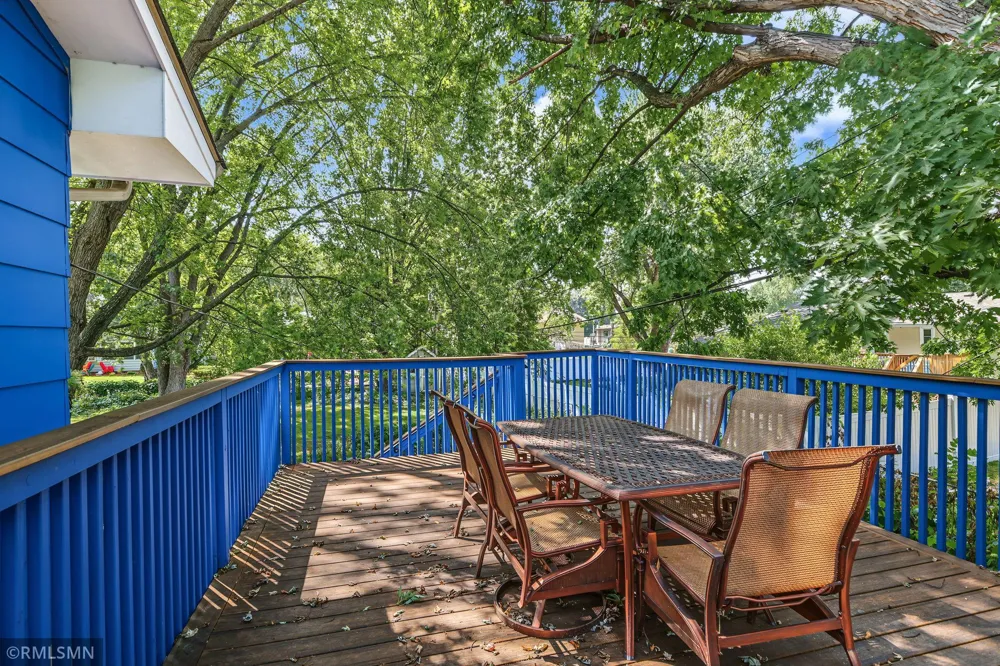 4738 Decatur Place New Hope, MN 55428