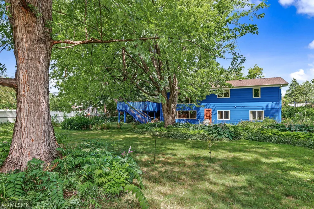 4738 Decatur Place New Hope, MN 55428