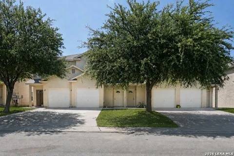 7810 Kingsbury Wood