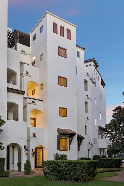 311 Calle Sevilla Place