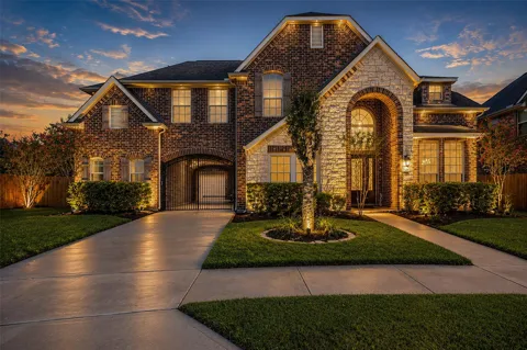 5626 Valley Country Lane