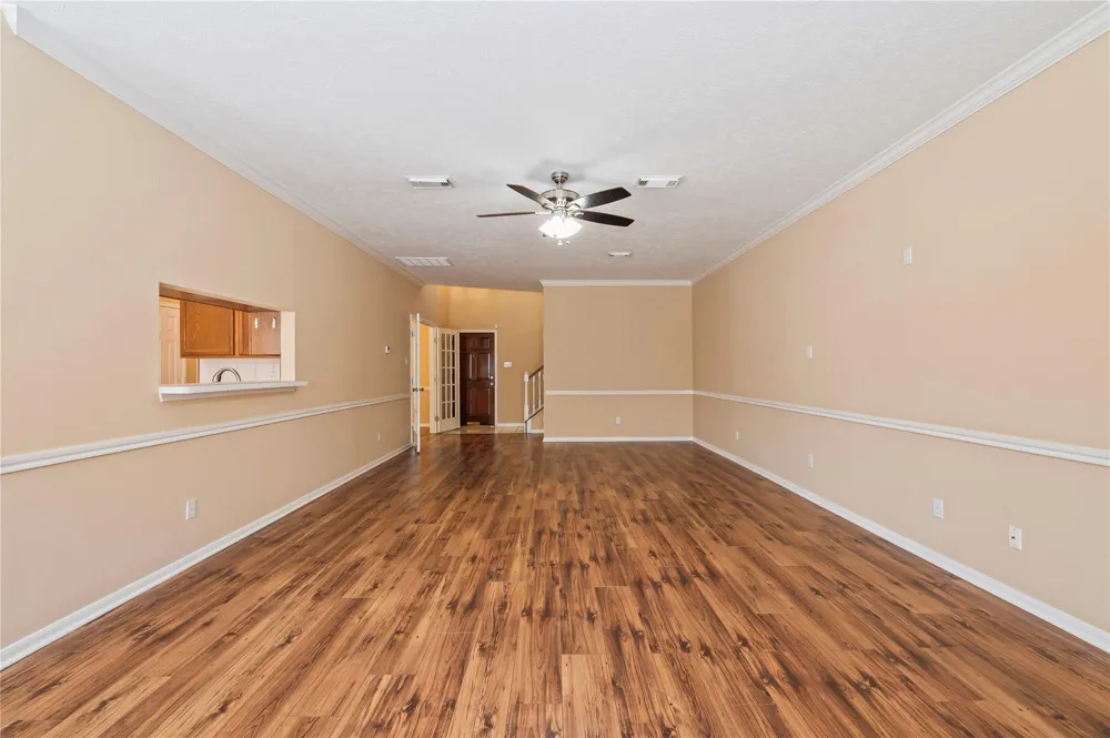 1287 El Camino Village Drive Webster, TX 77058