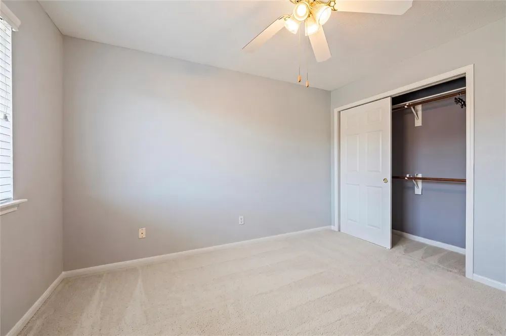 1287 El Camino Village Drive Webster, TX 77058