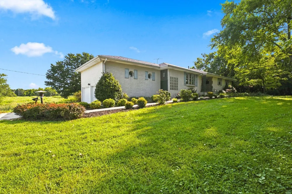13936 Betts Rd Goodlettsville, TN 37072