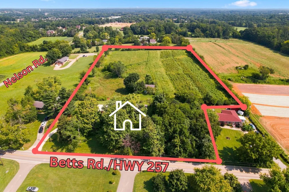 13936 Betts Rd Goodlettsville, TN 37072