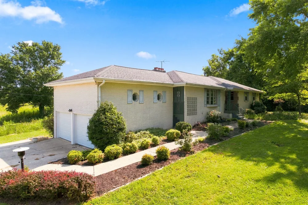 13936 Betts Rd Goodlettsville, TN 37072