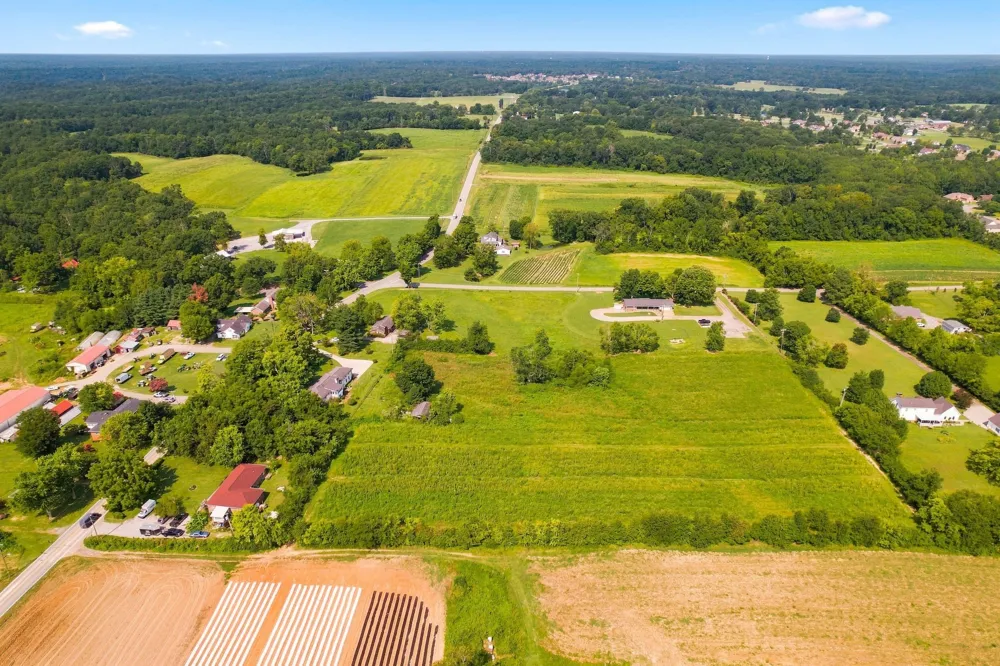 13936 Betts Rd Goodlettsville, TN 37072