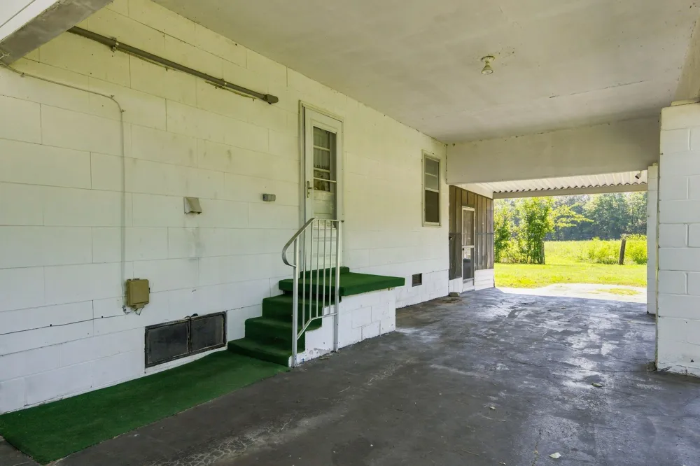 4330 McMinnville Hwy Manchester, TN 37355